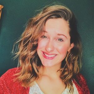 Meet your Posher, Kaylie